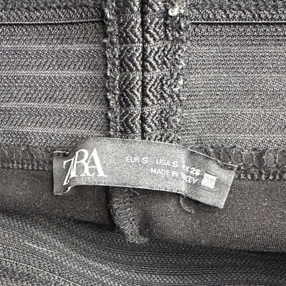 Zara Women's Black Leggings - Picture 2 of 5